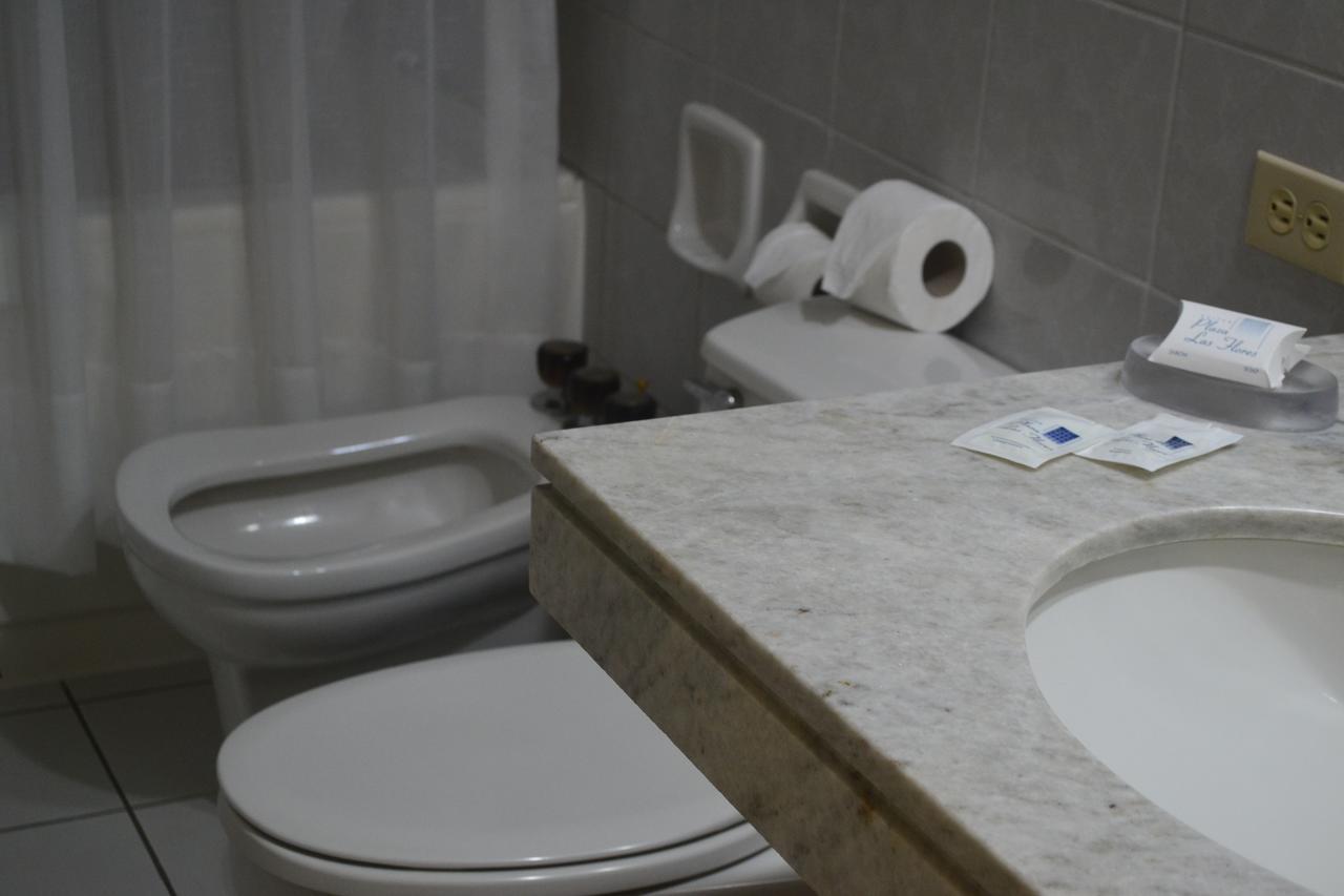 Suites Plaza Las Flores リマ エクステリア 写真