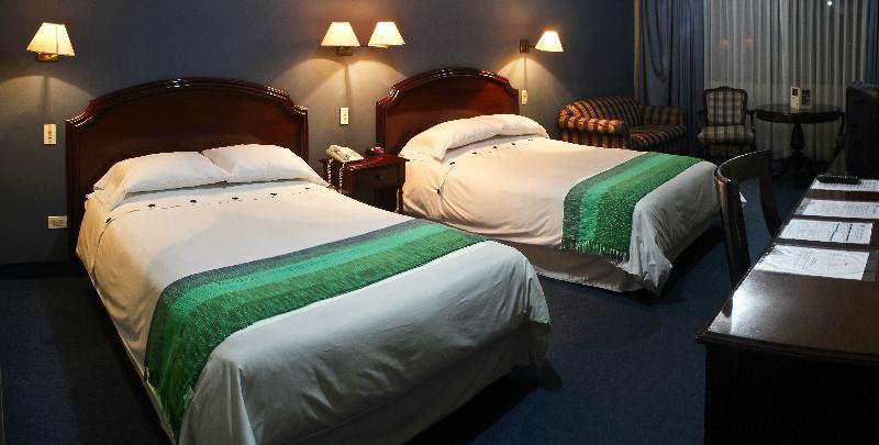 Suites Plaza Las Flores リマ エクステリア 写真