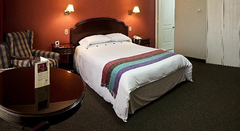 Suites Plaza Las Flores リマ エクステリア 写真
